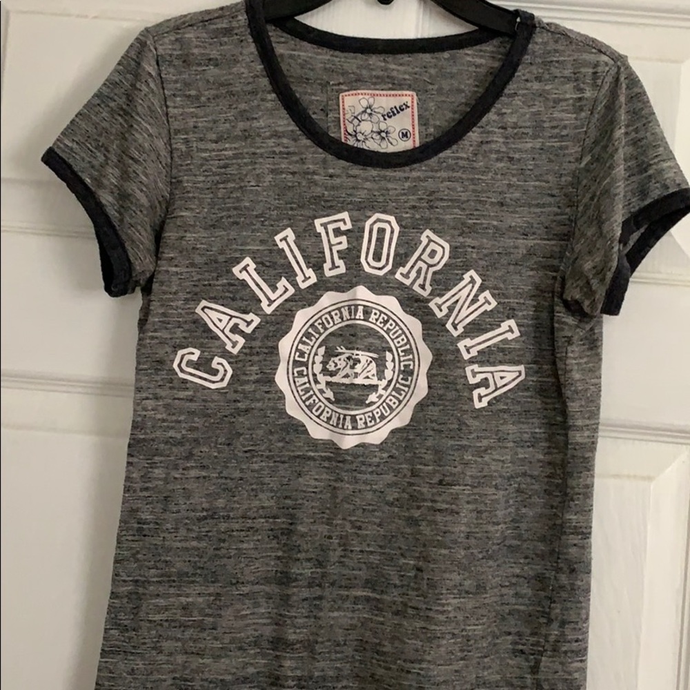 gray shirt